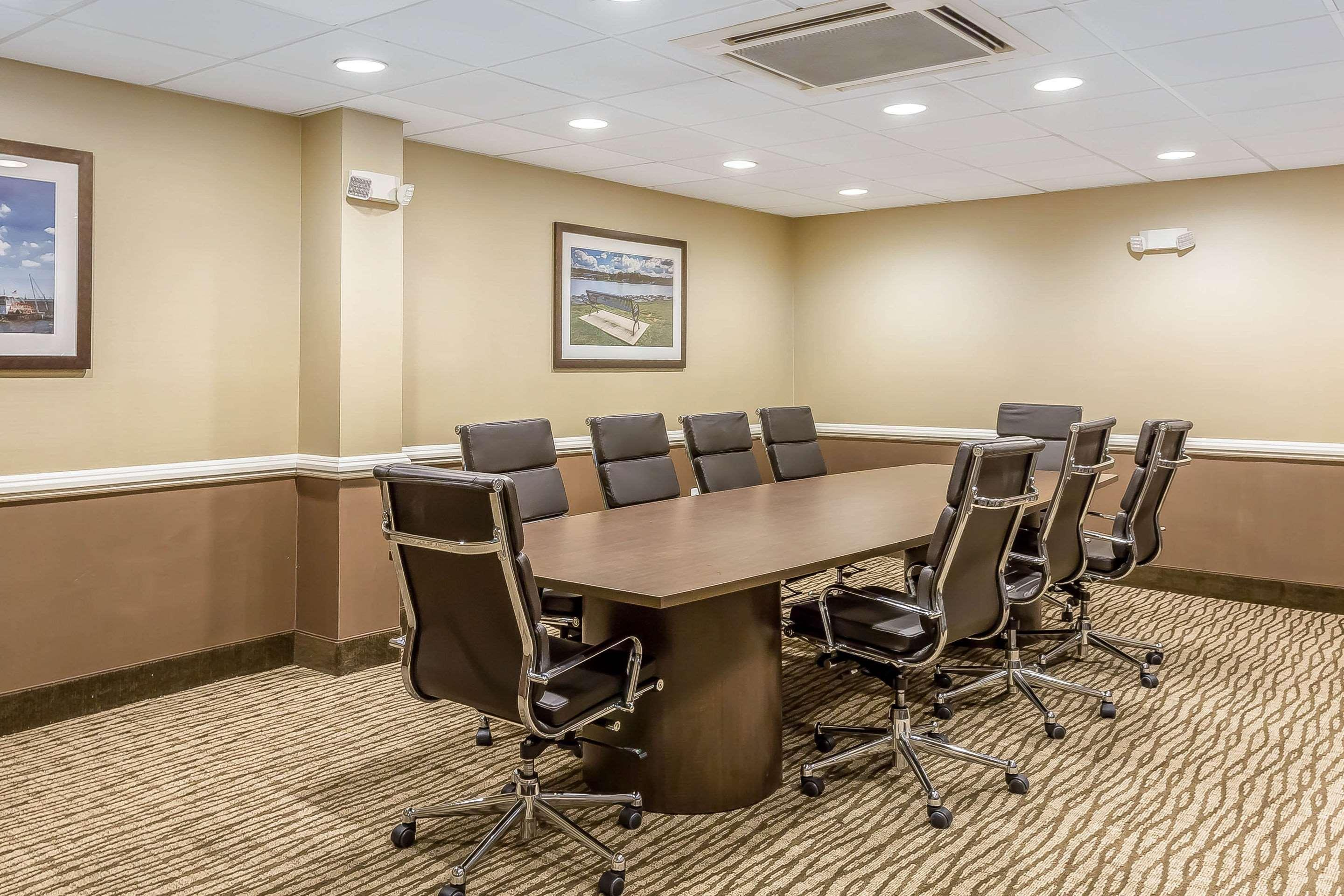 Comfort Inn & Suites Aberdeen Luaran gambar