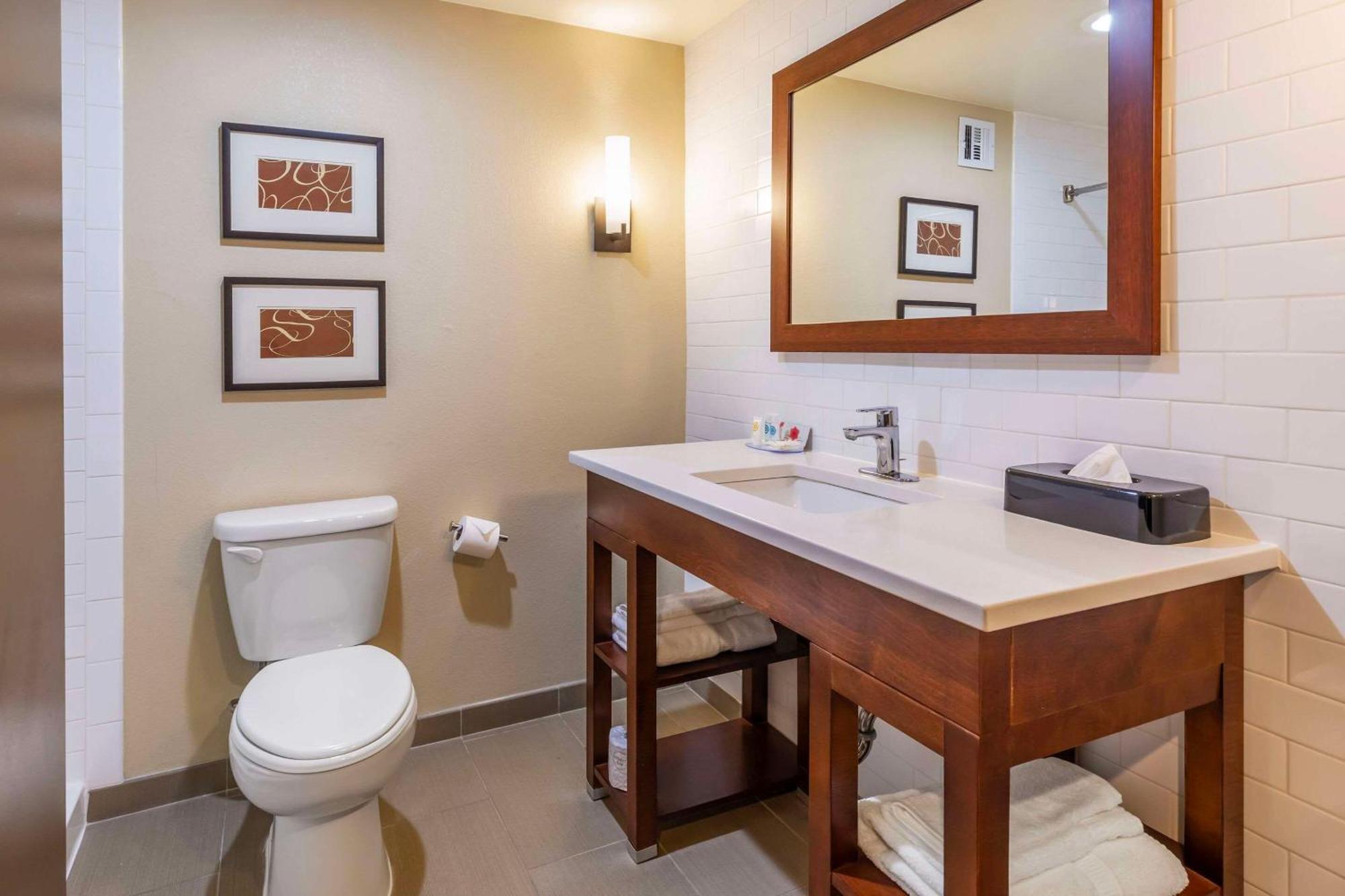 Comfort Inn & Suites Aberdeen Luaran gambar